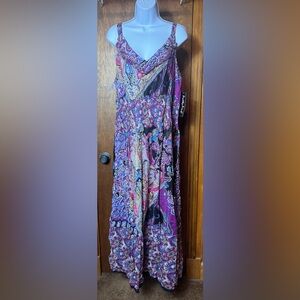 Colorful Pretty Pink Paisley Maxi Dress - 3X‎
